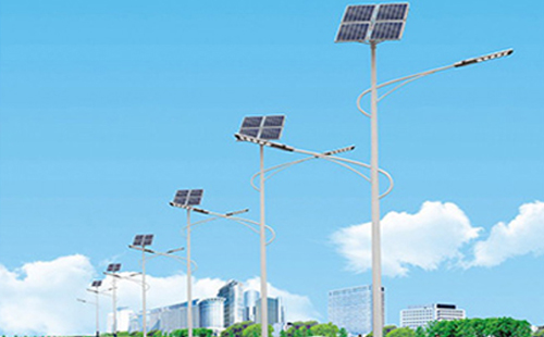 北方冬季民乐太阳能路灯的保养要点